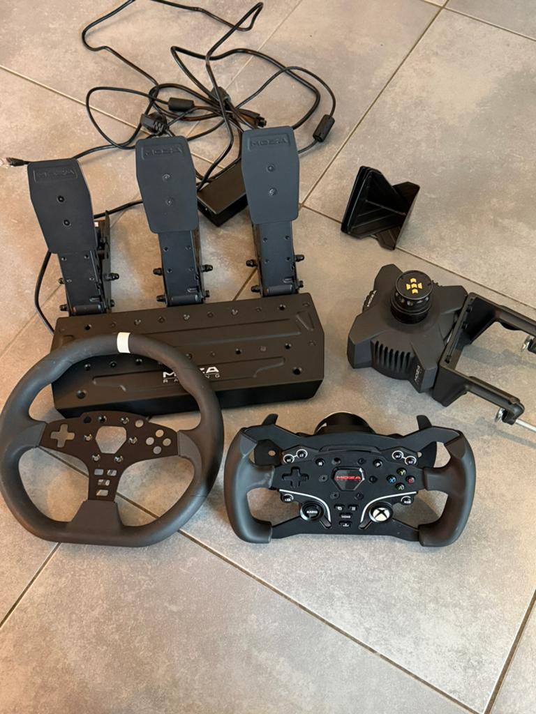 Kit sim racing Moza R3, Enlèvement ou Envoi, Comme neuf