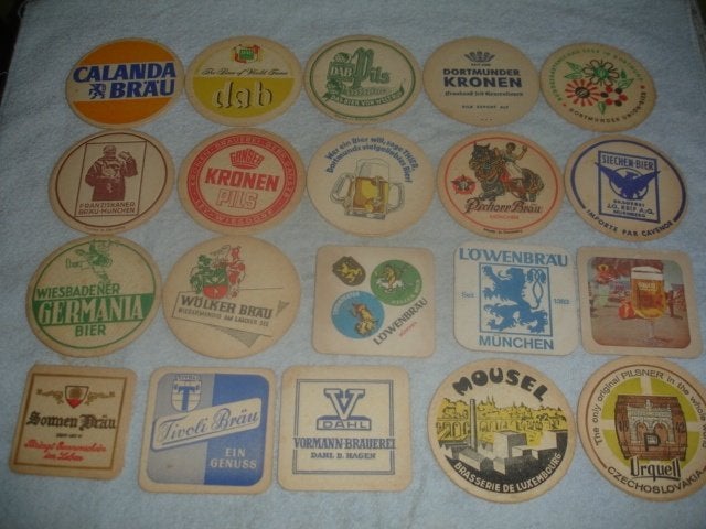 20 oude bierviltjes, 18 Duits, 1 Luxemb., 1 Tjech.,  € 2,00, Collections, Marques de bière, Comme neuf, Sous-bock, Autres marques