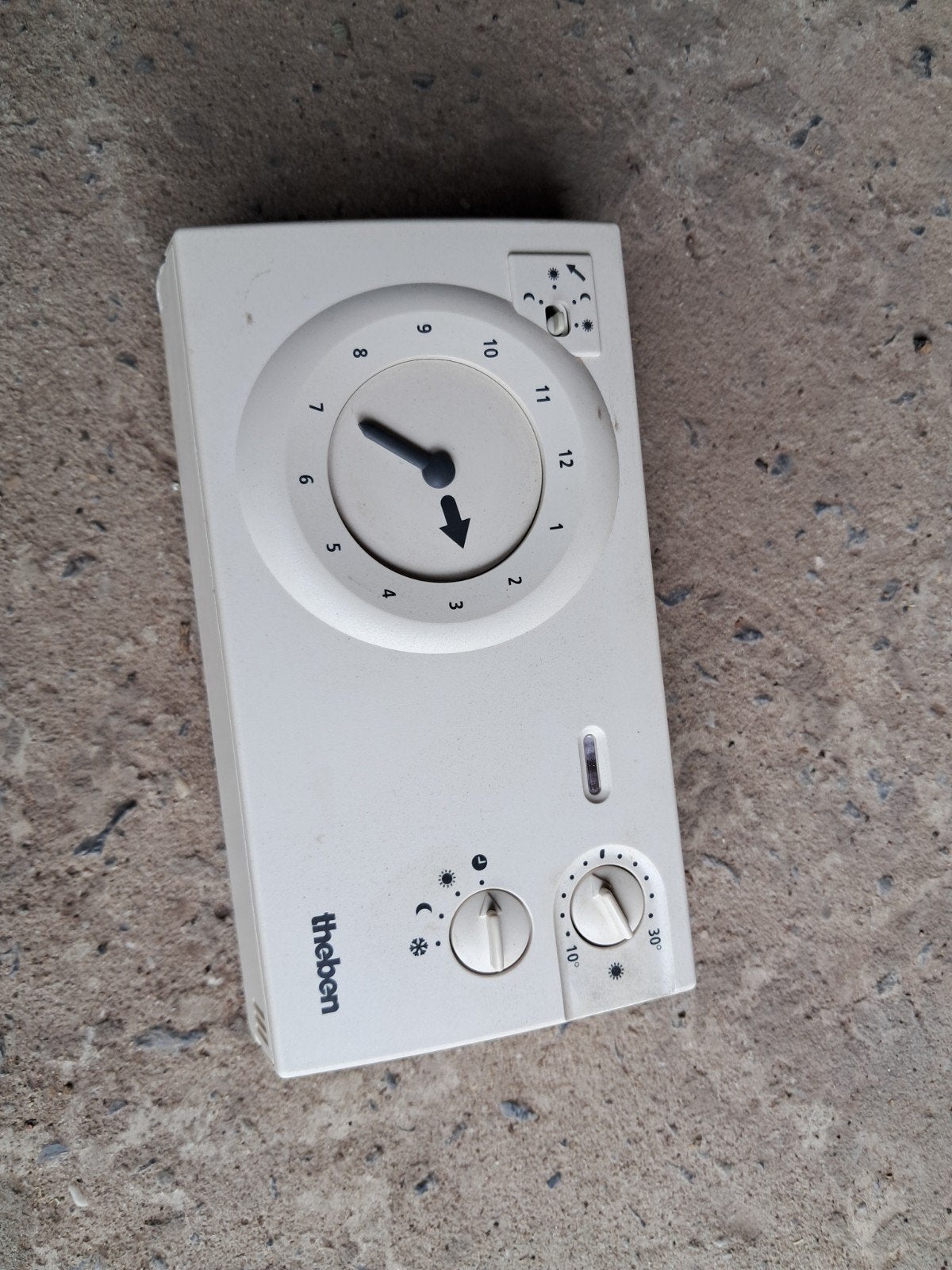Thermostat Theben, Enlèvement, Thermostat
