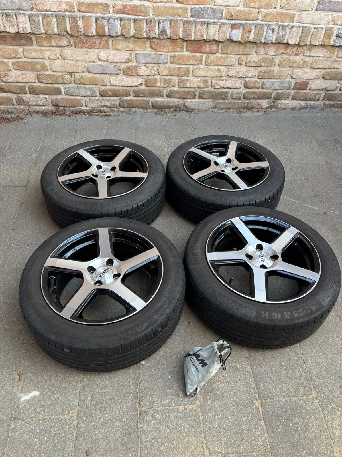 Set licht metalen velgen met zomerbanden, Auto-onderdelen, Banden en Velgen, Ophalen, Gebruikt, Velg(en), 16 inch