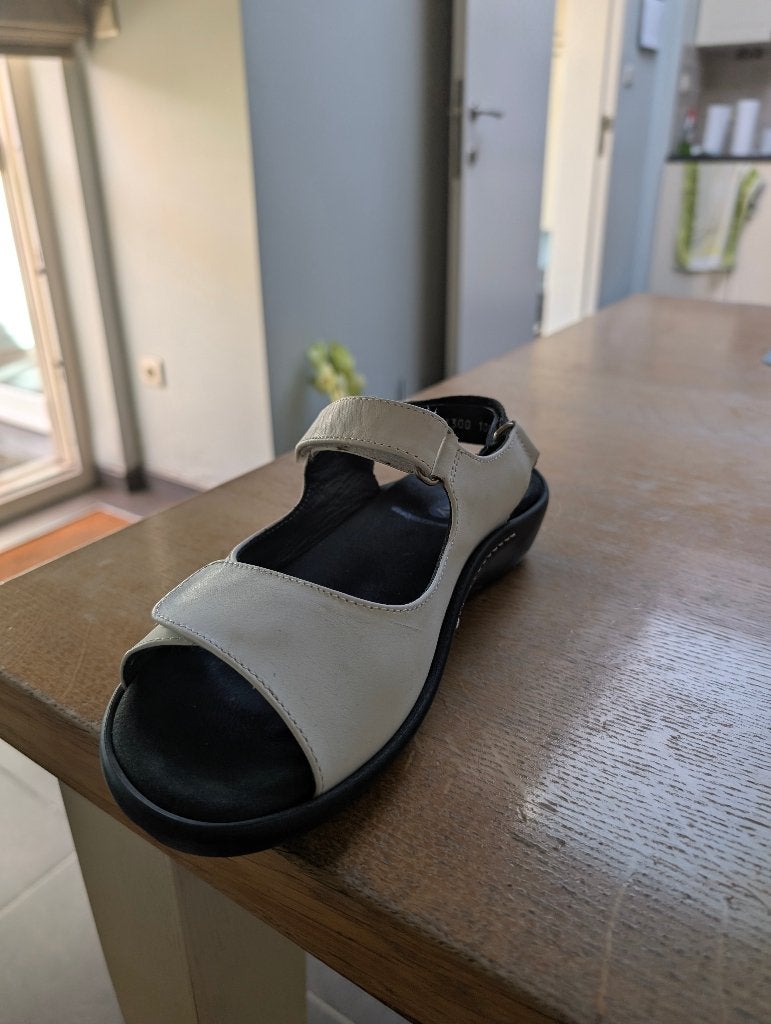 sandalen wolky maat 40 wit, Kleding | Dames, Schoenen, Wit, Sandalen of Muiltjes, Zo goed als nieuw, Ophalen