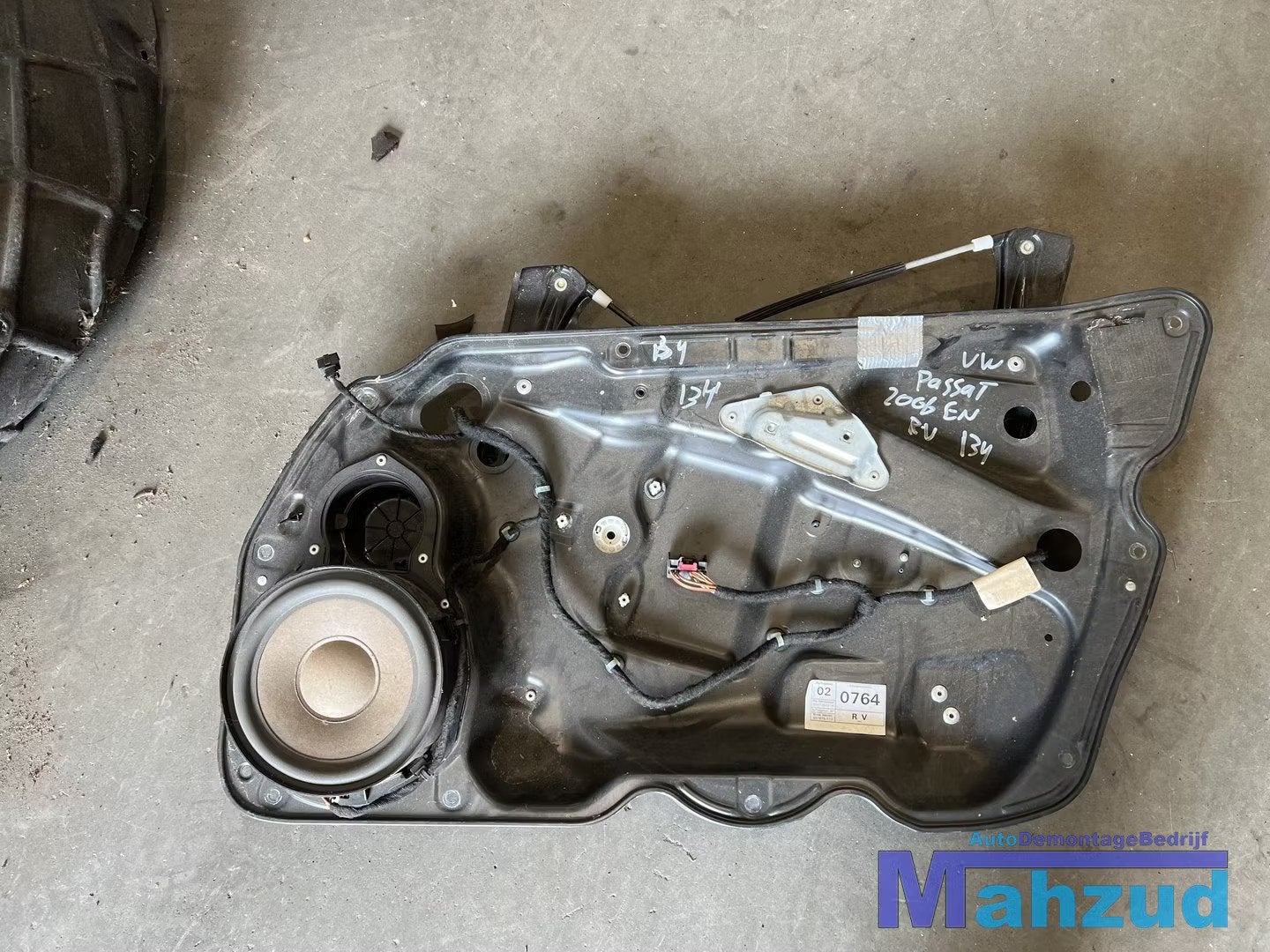 VW PASSAT B6 variant rechts voor raammechaniek speaker 2005-, Volkswagen, Volkswagen AG, Vw@volkswagen.de, Utilisé