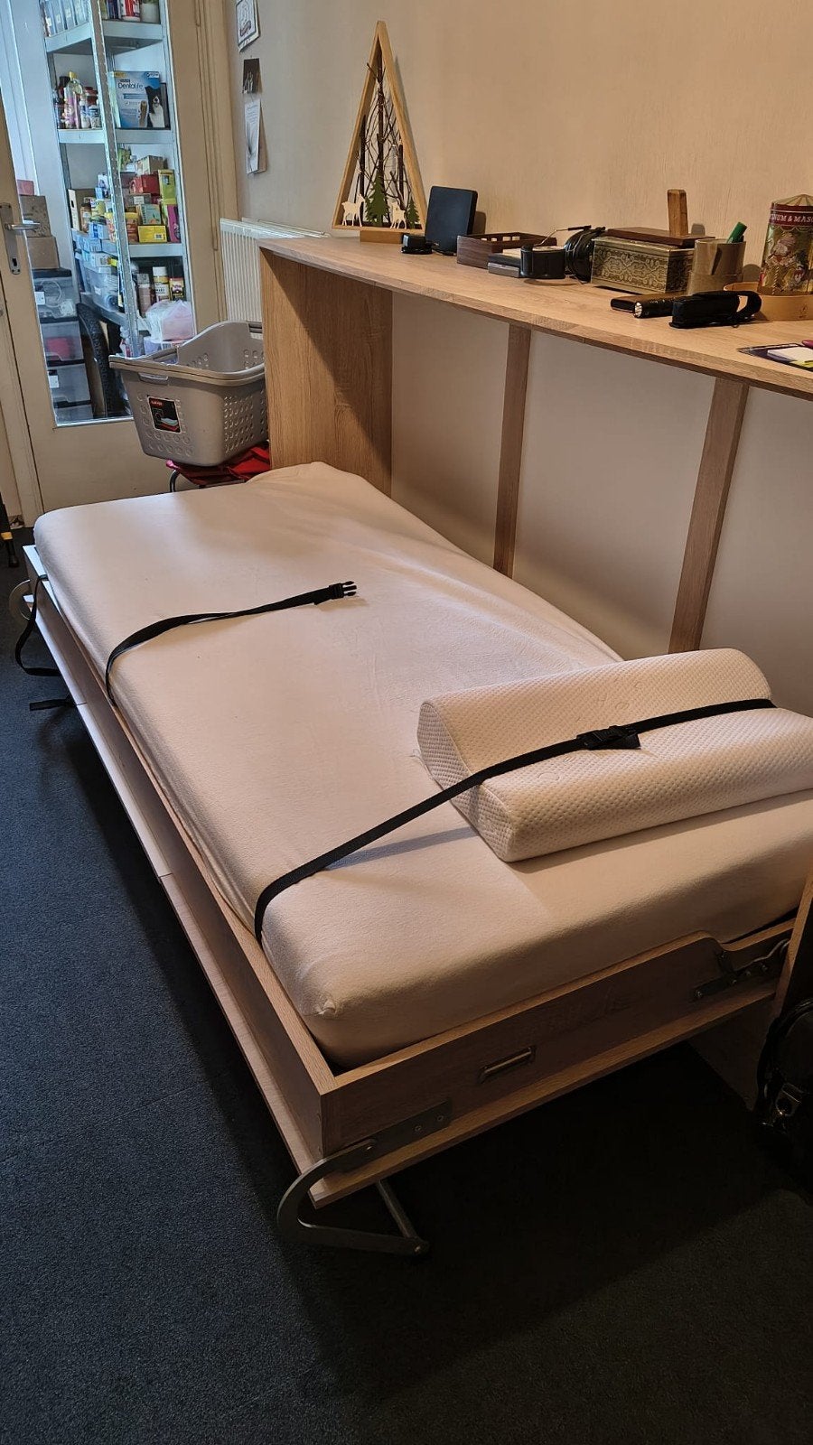 logeer bed, Huis en Inrichting, Slaapkamer | Bedden, Ophalen, 90 cm, Eenpersoons, Zo goed als nieuw
