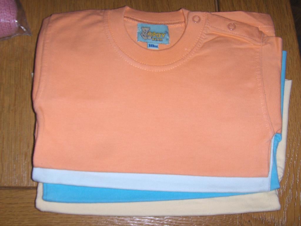 Pull enfant manche courte taille 18 mois. Comme neuf ., Kinderen en Baby's, Kinderkleding | Overige, Ophalen of Verzenden, Zo goed als nieuw