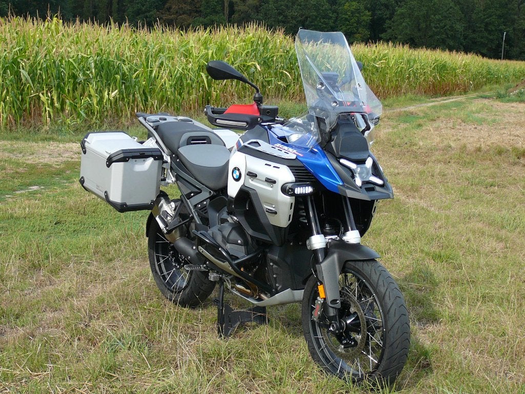 BMW R 1300 GS  ADVENTURE TROPHY 2025, 2 cilinders, Occasion, Bedrijf, Meer dan 35 kW
