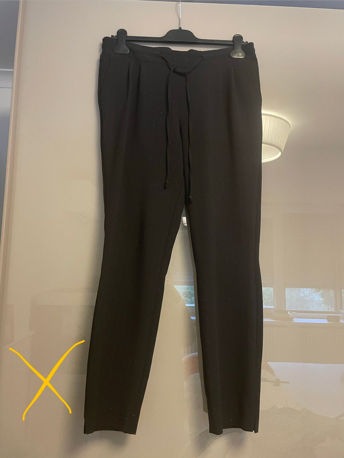 Broek met glitter, Taille 38/40 (M), Comme neuf, Noir, Enlèvement