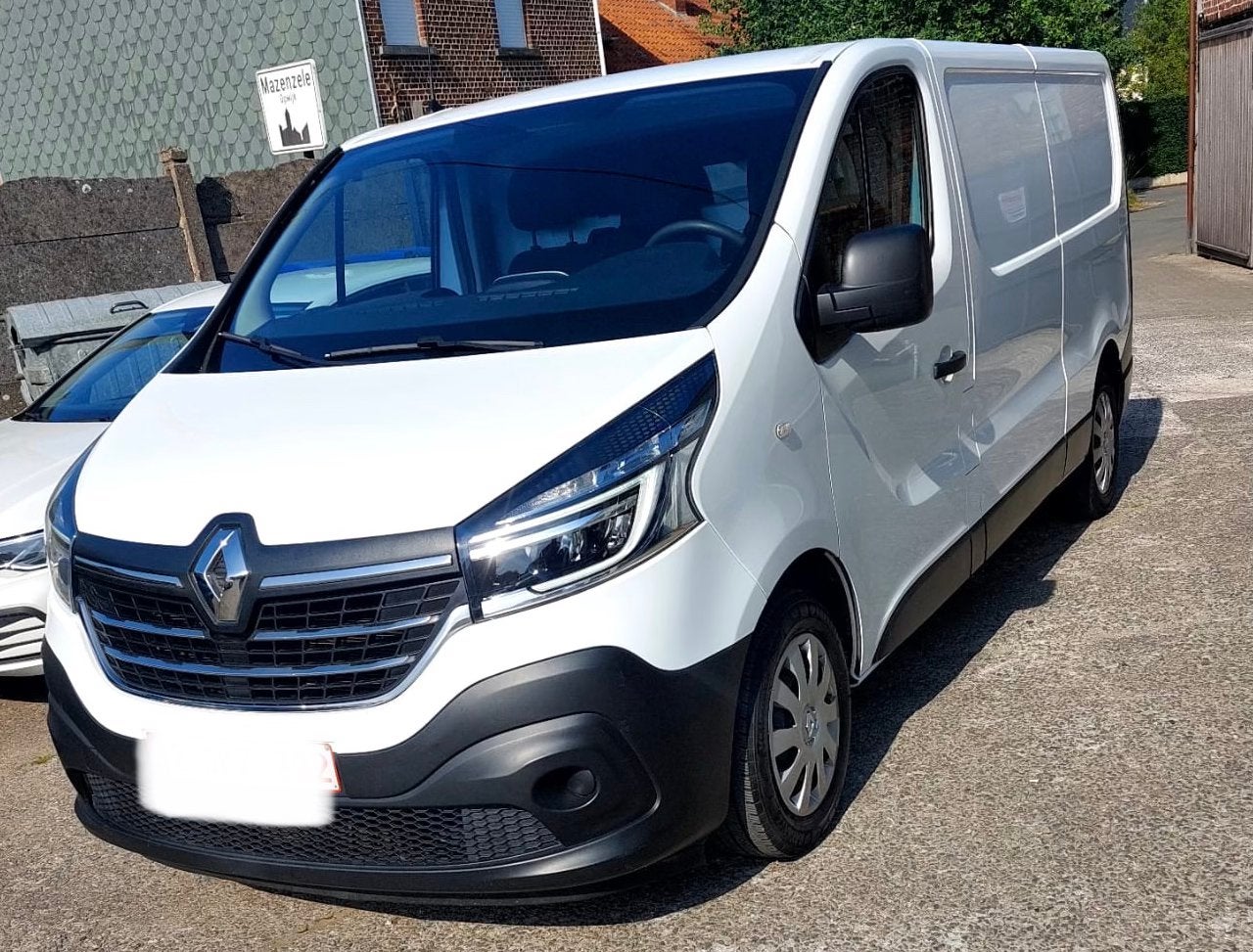 Renault Traffic, Voorwielaandrijving, Stof, Elektrische ramen, Zwart