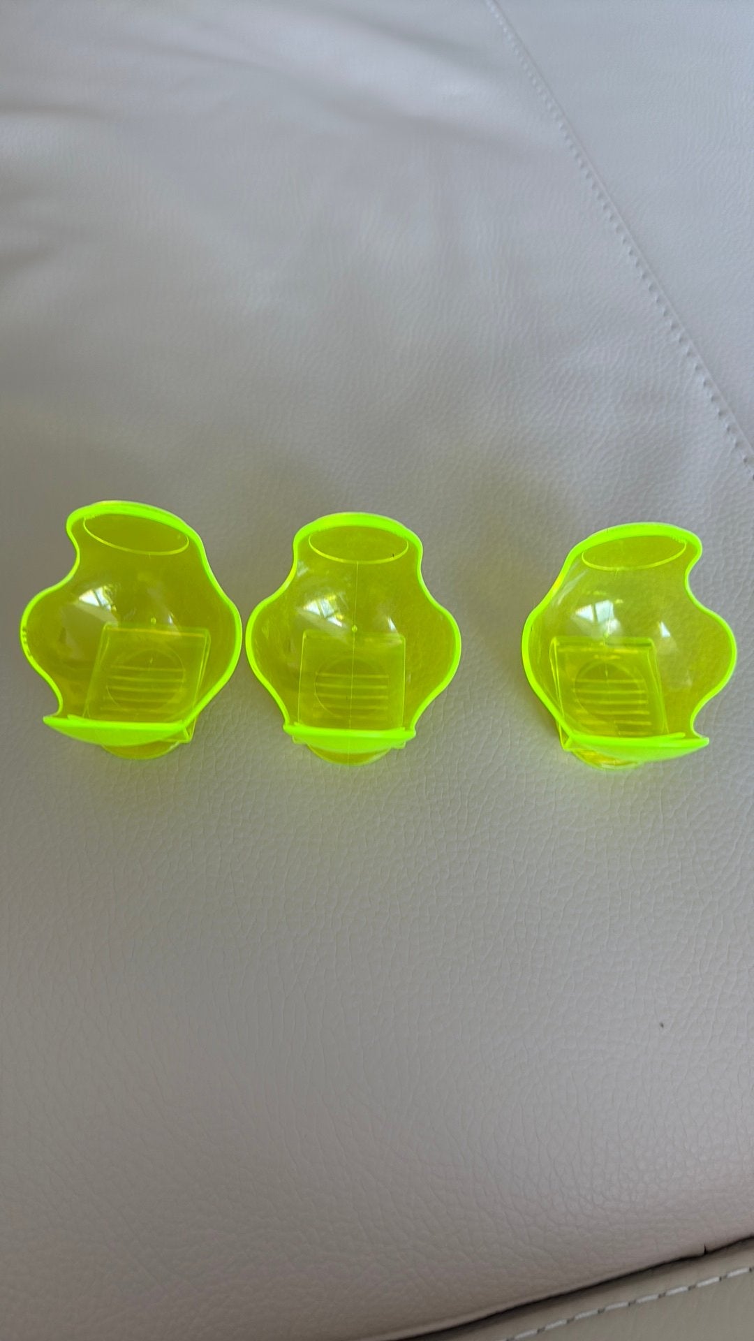 3 fluo gele tennisbalhouders, Ophalen, Zo goed als nieuw