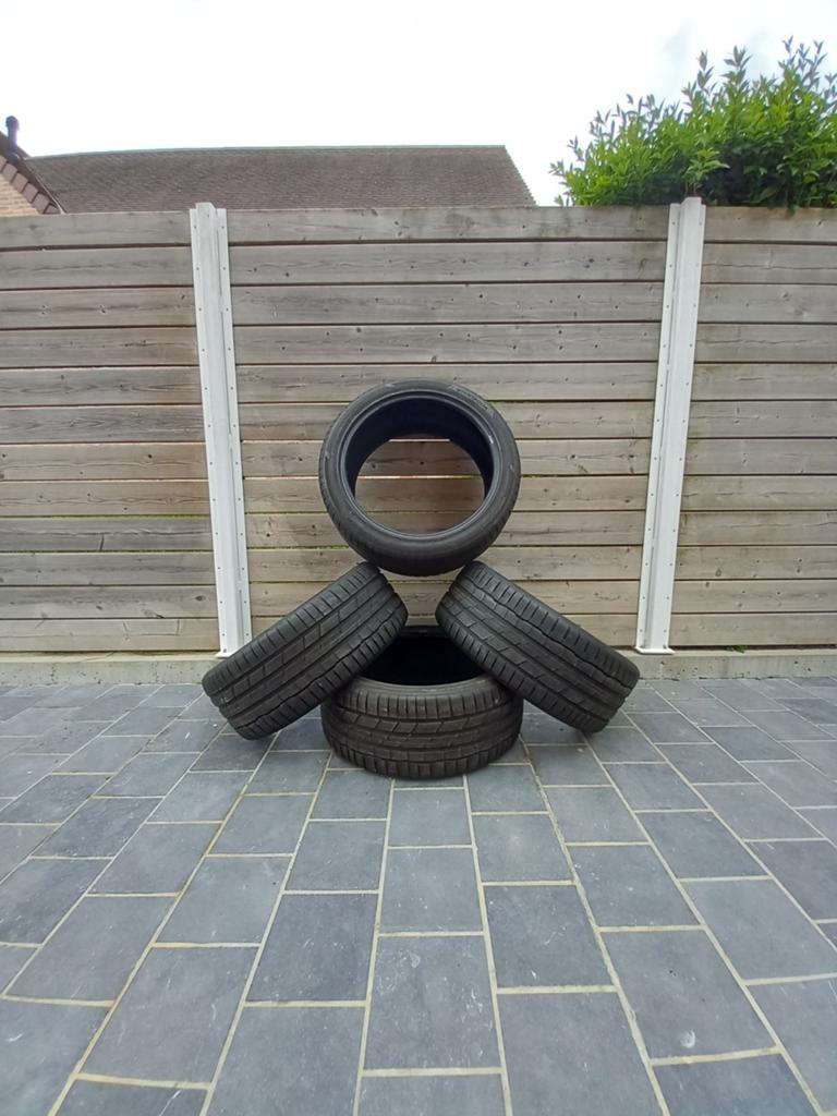 Pneus Hankook, Ophalen, Band(en)