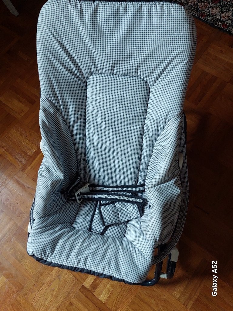 transat pour bébé en tissu à carreaux blanc/bleu, Enfants & Bébés, Relax bébé, Enlèvement ou Envoi, Utilisé, Chaise rebondissante