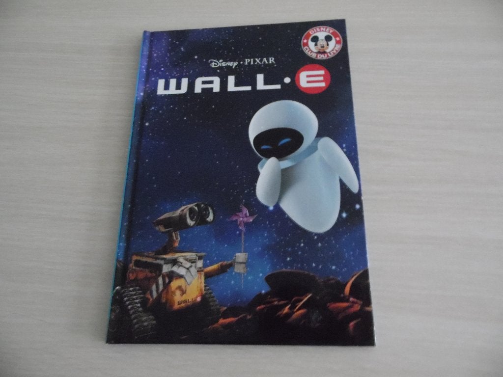 WALL.E     MICKEY CLUB DU LIVRE, Livres, Garçon ou Fille, Enlèvement ou Envoi, Fiction général, Comme neuf