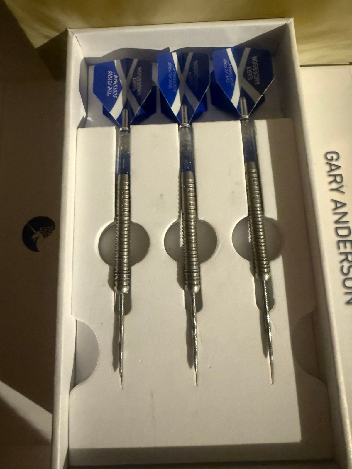 Gary anderson 23 gram phase 5, Sport en Fitness, Darts, Ophalen of Verzenden, Gebruikt, Flights