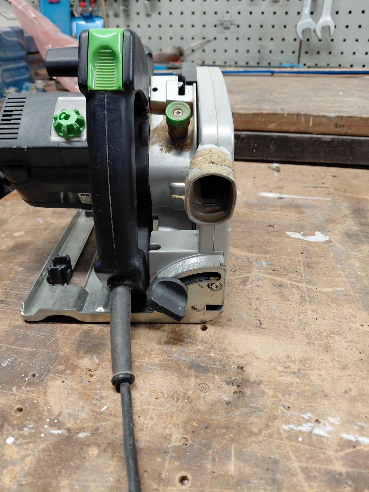 GEVAAGD invalzaag festool, Ophalen, Invalzaag