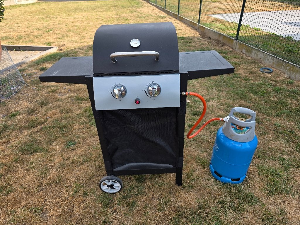 Barbecue à gaz, Enlèvement, Utilisé