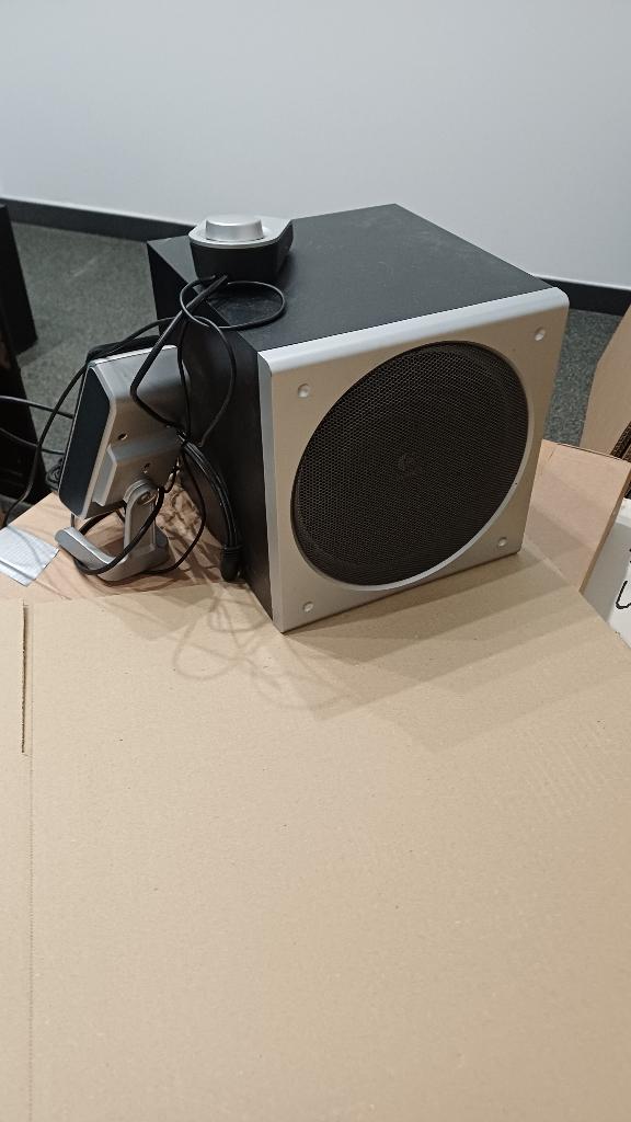 Logitech Z3 boxen 2.1, Computers en Software, Pc speakers, Ophalen, Zo goed als nieuw, Audiokanaal 2.1, Logitech