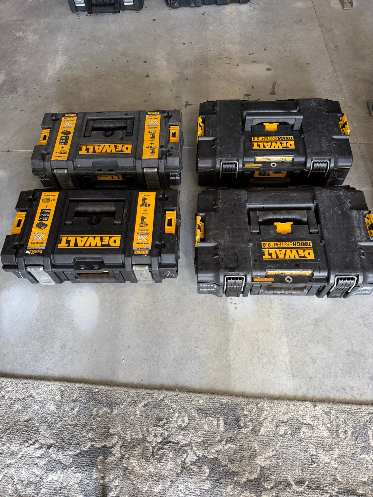Dewalt en milwaukee koffers, Ophalen, Zo goed als nieuw