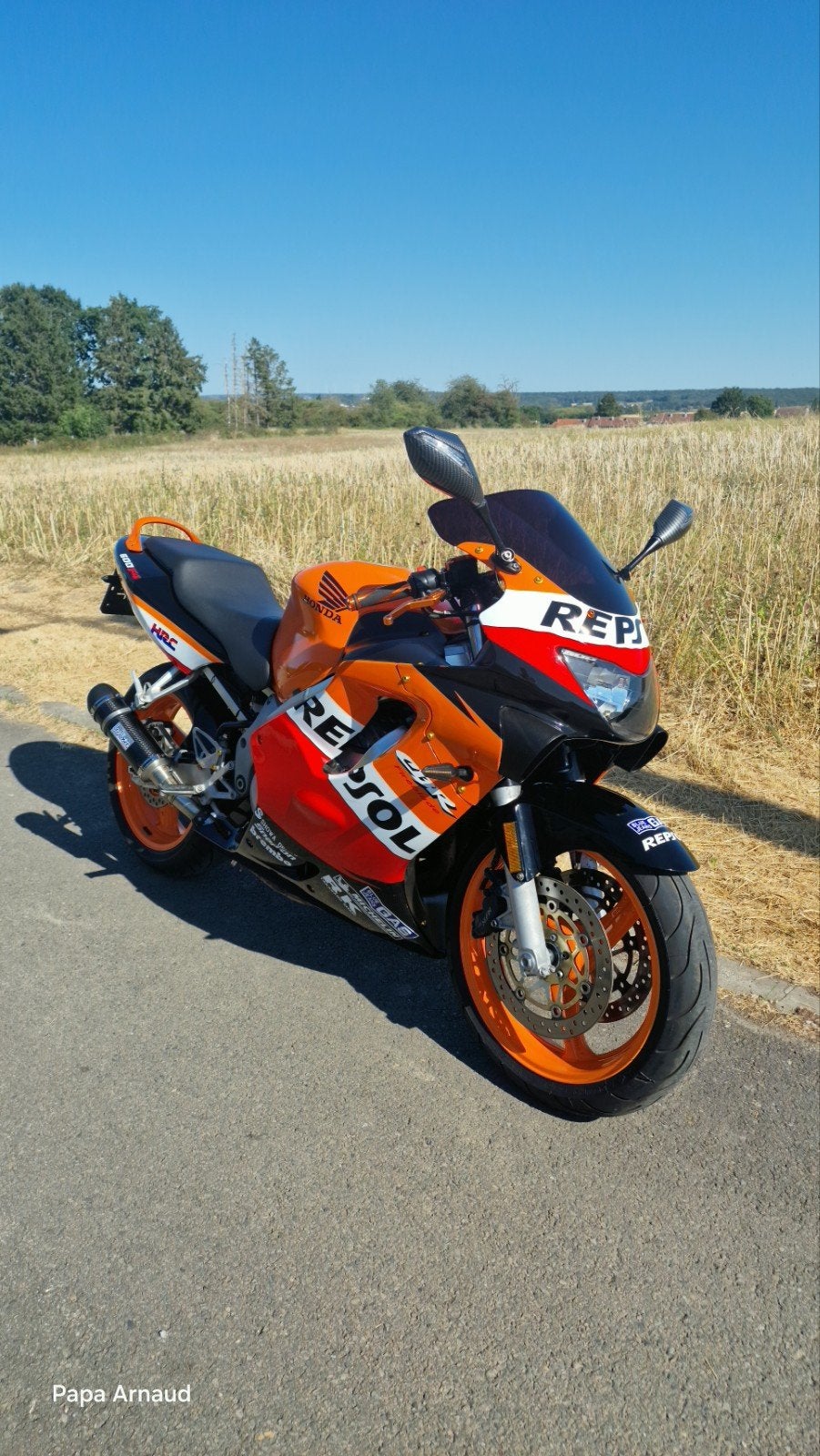 honda cbr 600 f REPSOL, 600 cm³, 4 cylindres, Sport, Particulier
