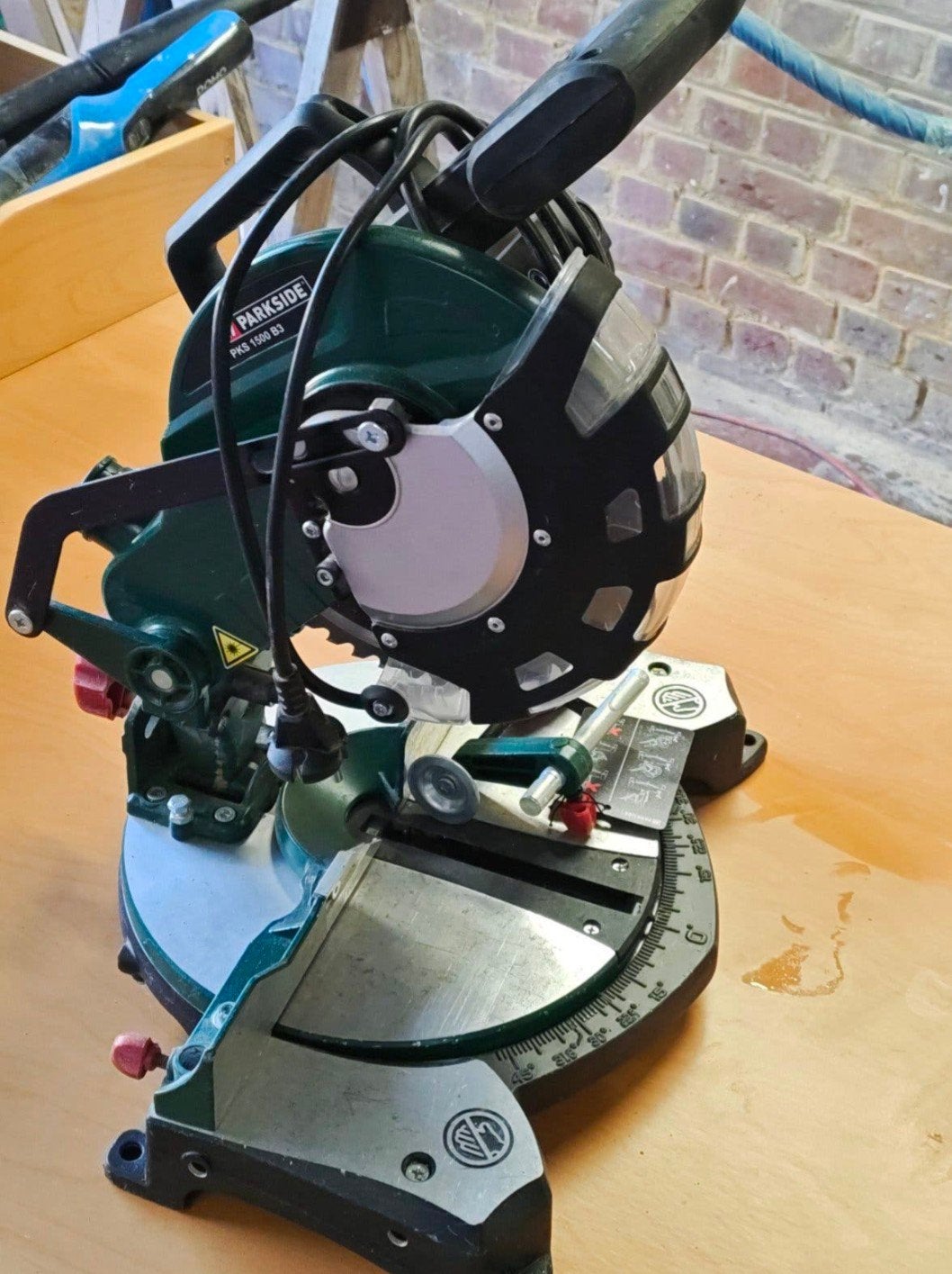 Parkside verstekzaag, Doe-het-zelf en Bouw, Gereedschap | Zaagmachines, Ophalen