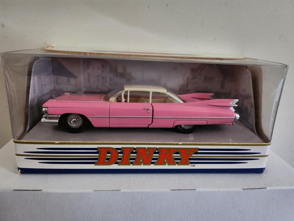 Matchbox Dinky 2959 Cadillac Coupe De Ville (1989), Ophalen of Verzenden, Matchbox