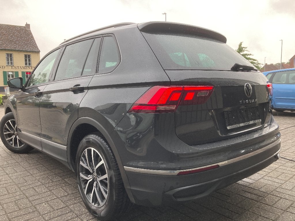 Tiguan 1.5TSI 150ch -AUTOMATIC -GPS -Clim -App -Keyless -Cam, Argent ou Gris, Achat, Entreprise, Garantie prolongée