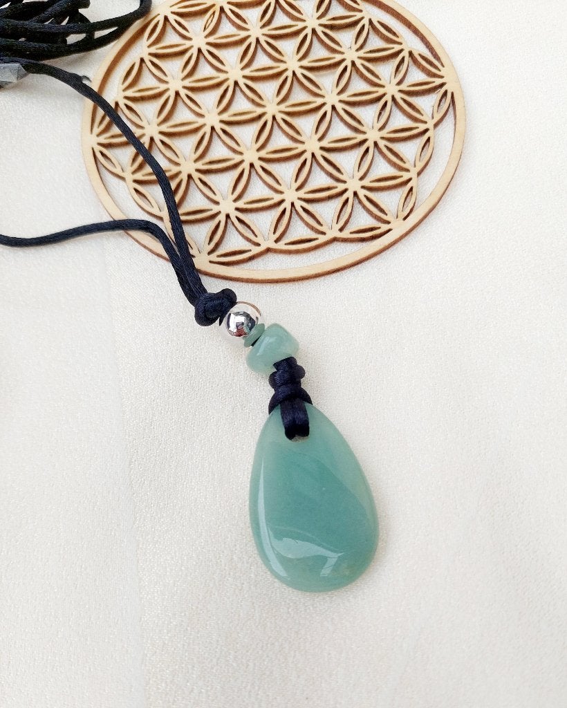 Collier Aventurine neuf marque Nia, Handtassen en Accessoires, Kettingen, Nieuw, Ophalen of Verzenden, Steen of Mineraal, Verstelbaar