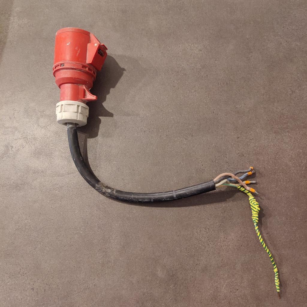 CEE krachtstroom stekker 32A 400V – 5-polig – IP44, Ophalen of Verzenden, Gebruikt, Stekker