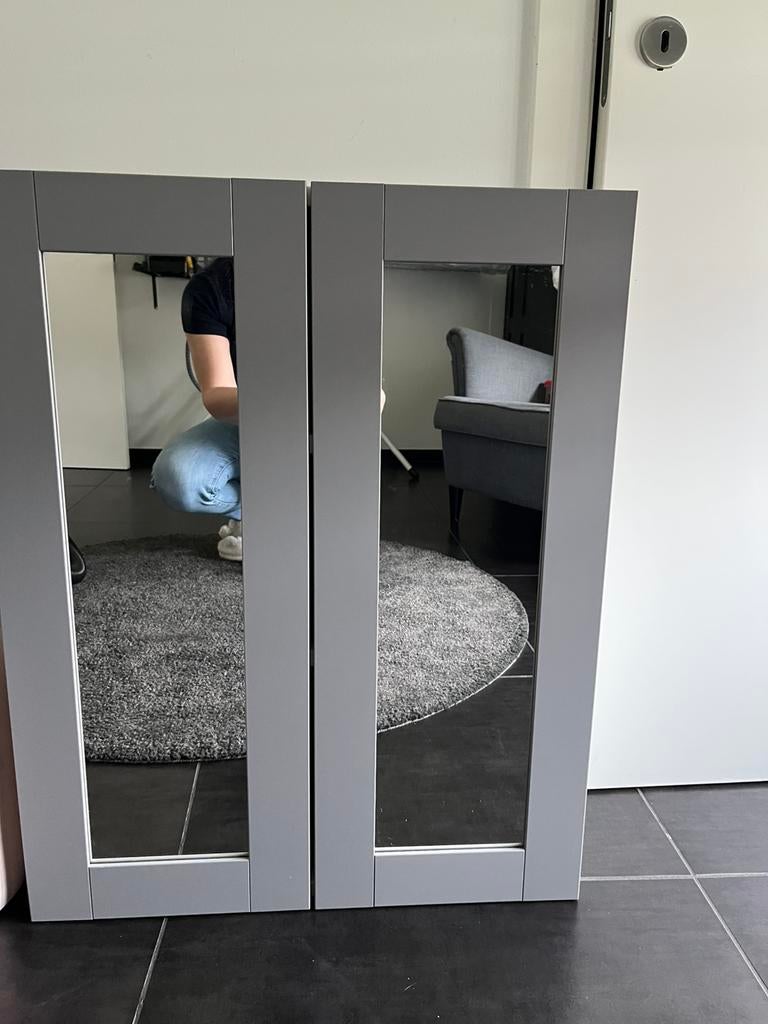 Badkamer kast met spiegel boven lavabo, Huis en Inrichting, Badkamer | Badkamermeubels, Ophalen, Spiegelkast, 50 tot 100 cm, Zo goed als nieuw