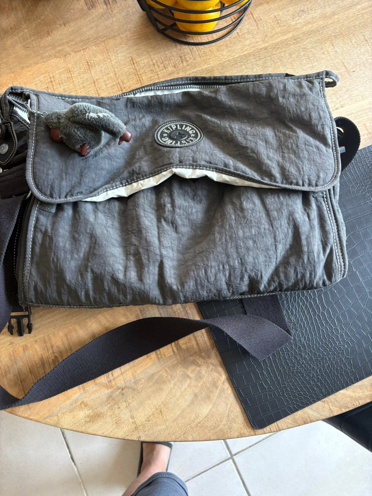 Kipling verzorgingstas gratis, Enfants & Bébés, Sac à langer bébé, Enlèvement, Comme neuf, Sac à langer