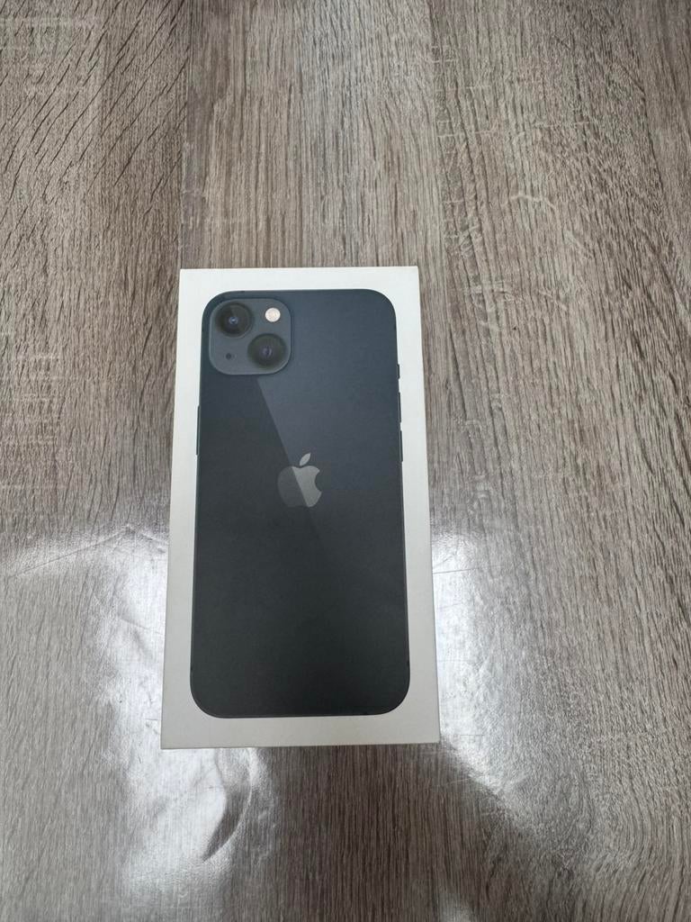 Apple Iphone 13 + oplader + hoesje + screenprotector op GSM, Telecommunicatie, Mobiele telefoons | Apple iPhone, Blauw, IPhone 13