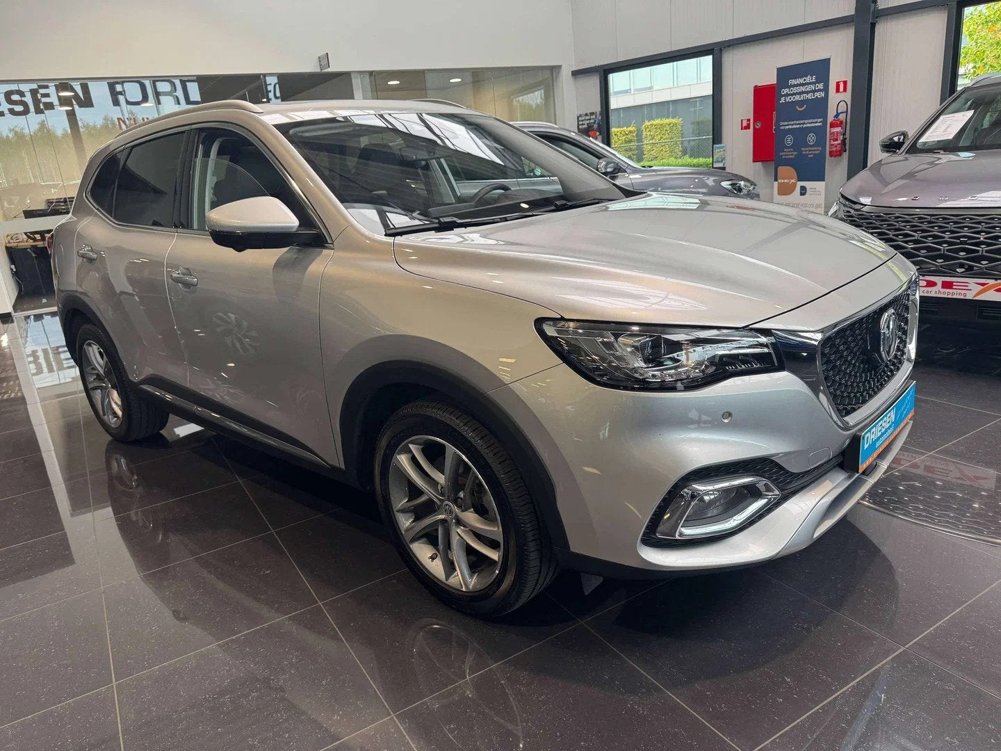 MG EHS EHS PHEV 1.5 Turbo Luxury/Navi/Pano/Leder/Carplay/1j, Auto's, MG, Automaat, Gebruikt, 4 cilinders, Bluetooth