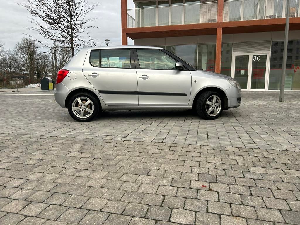 Skoda, Auto's, Voorwielaandrijving, Zwart, Parkeersensor, 5 deurs