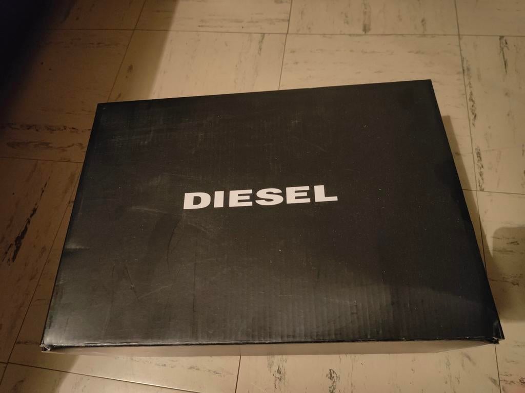 Diesel sneakers maat 43, Vêtements | Hommes, Chaussures, Neuf, Diesel, Enlèvement ou Envoi, Baskets