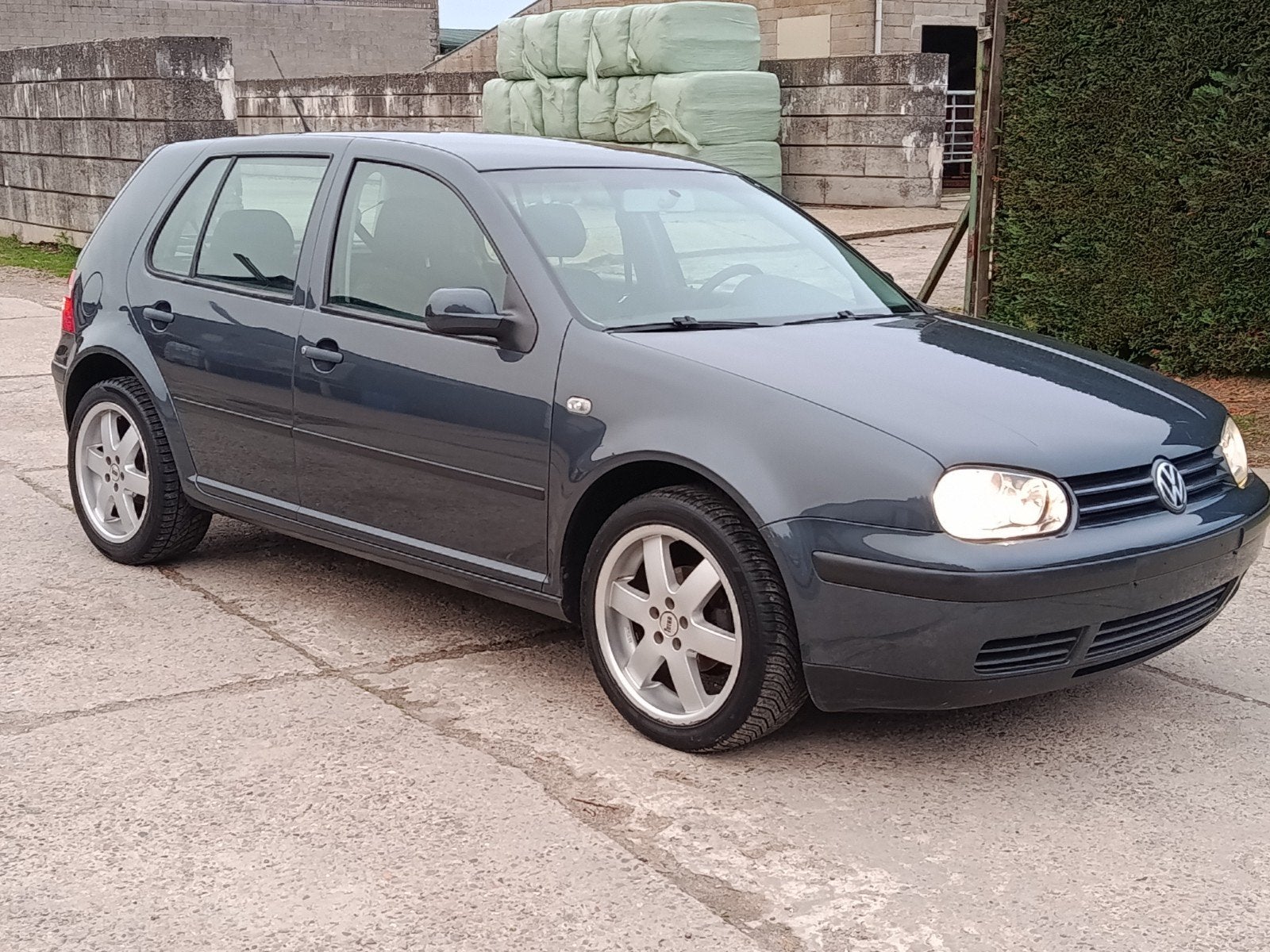 Golf 4/Benzine 1.4 Cc/ 55 kw / 5 Deuren/Airco, Autos, ABS, Achat, Entreprise, Boîte manuelle