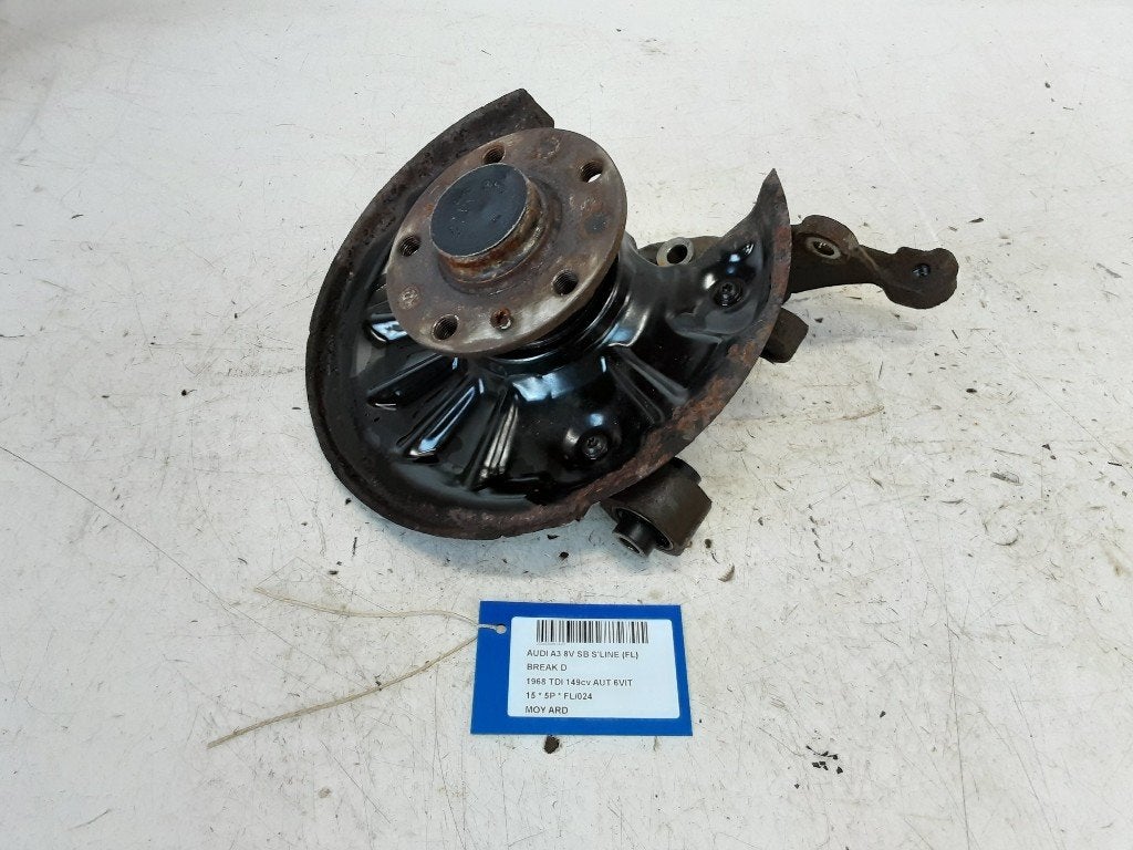 WIELNAAF RECHTS ACHTER Audi A3 Sportback (8VA / 8VF), Gebruikt, Mevr. I. Hauben, Audi, Rue de l'Espoir 34 34
4030  GRIVEGNÉE, BE