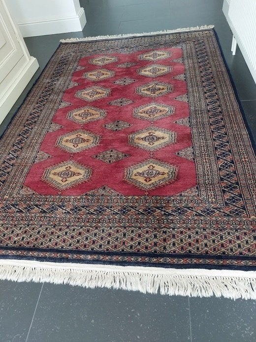 tapijt 2,00 m x 1,20 m, Ophalen, Gebruikt
