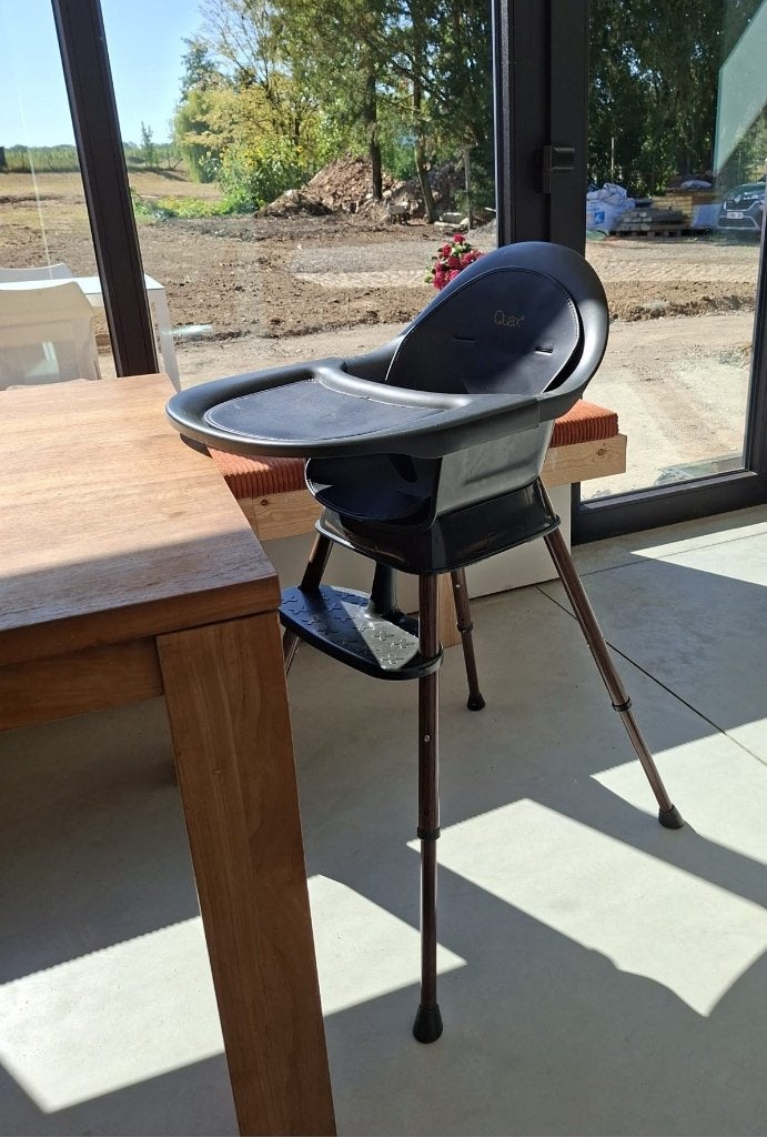 Quax kinderstoel, Kinderen en Baby's, Kinderstoelen, Ophalen, Zo goed als nieuw, Meegroeistoel, Afneembaar eetblad