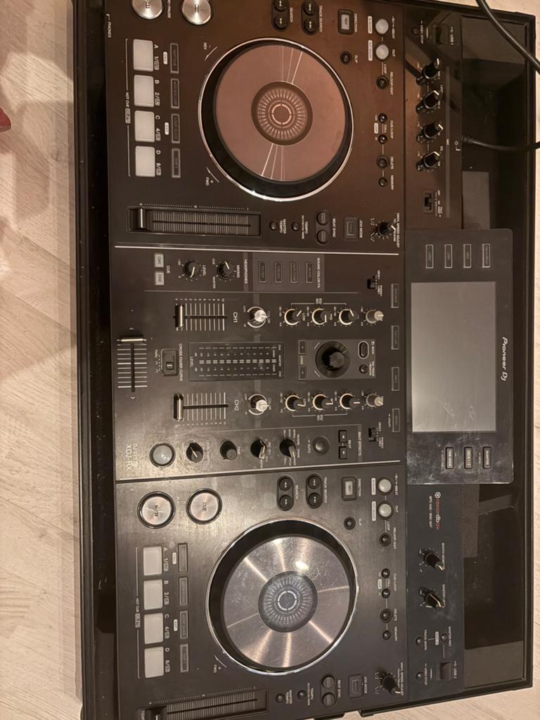Pioneer xdj-rx met flightcase, Muziek en Instrumenten, Ophalen, Zo goed als nieuw, Pioneer