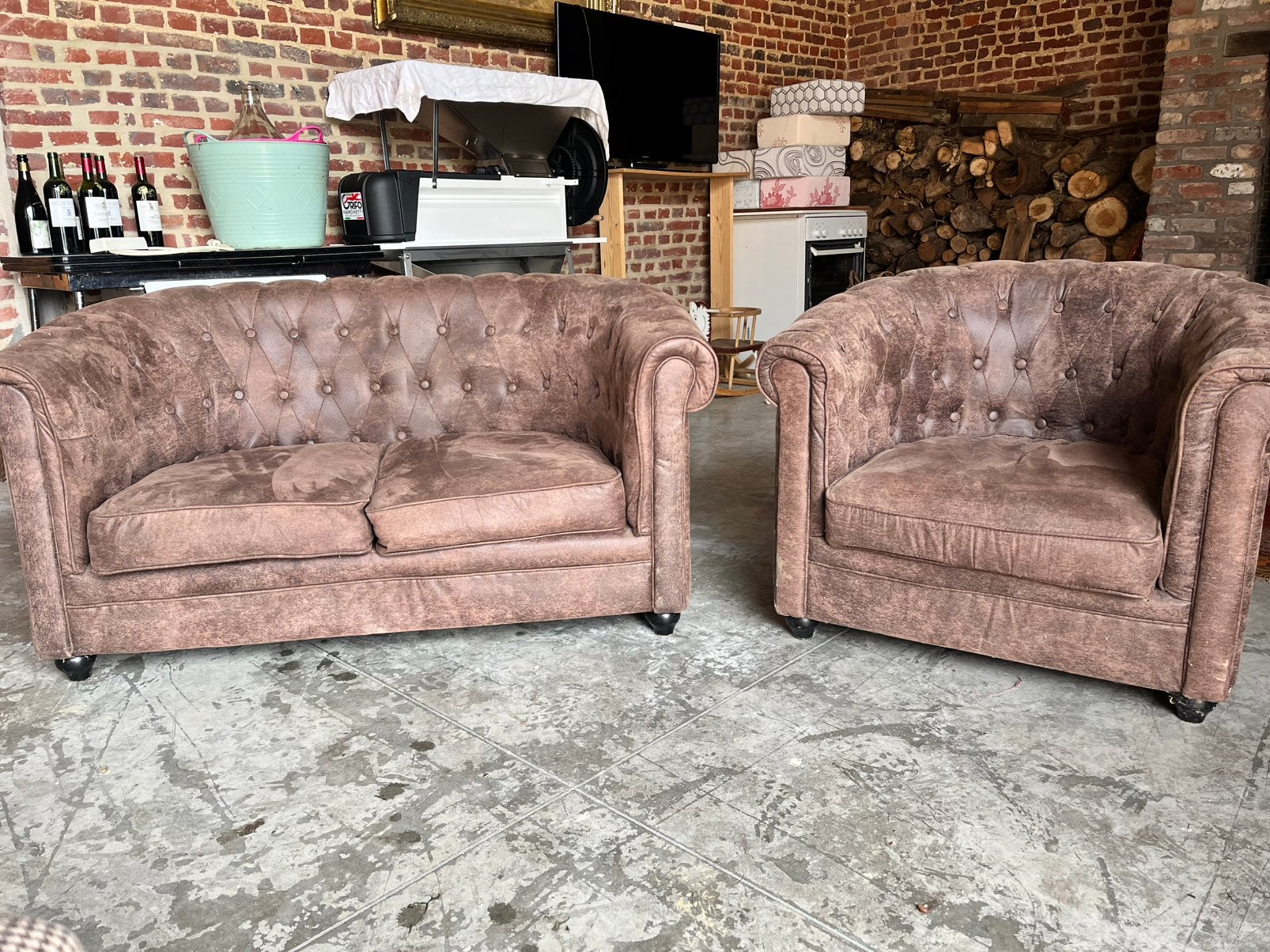 Zetels  chesterfield like, Ophalen, Gebruikt, Driepersoons, Rechte bank