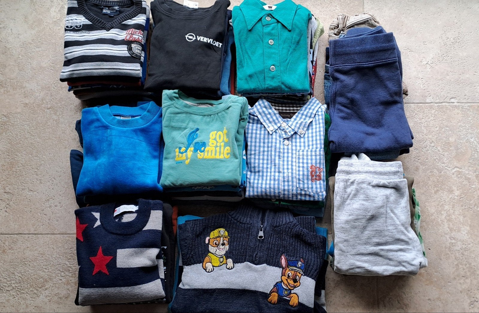 Kinderkleding maat 104/110 voor "jongen" 50 stuks voor €25., Enlèvement, Comme neuf, Taille 104