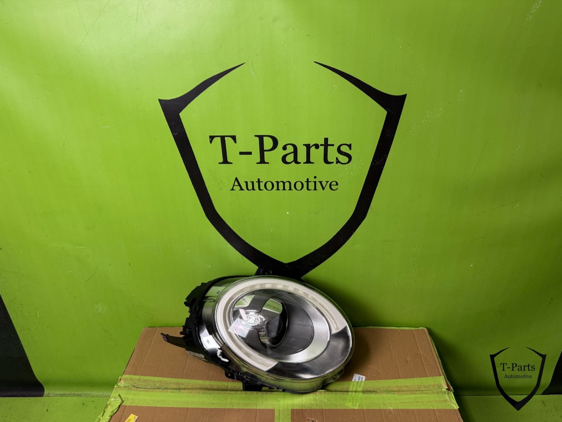 Mini One Cooper F56 F55 koplamp rechts 90092504 7416978, Gebruikt, Customer.service@mini.co.uk, Mini, BMW AG