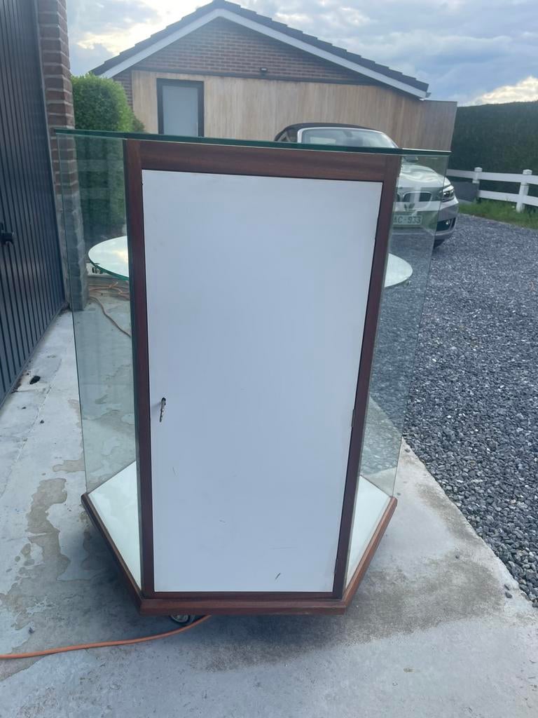 Barmeubilair (of andere dingen), Ophalen