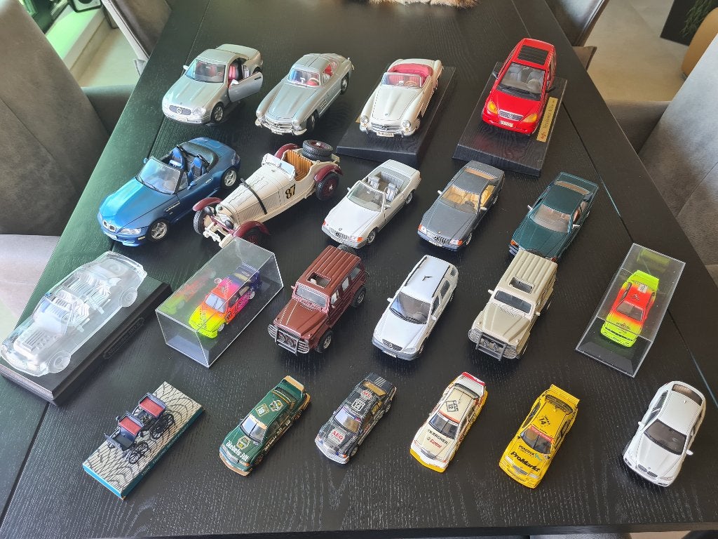 Modelwagens Mercedes & BMW, Hobby en Vrije tijd, Modelauto's | 1:43, Ophalen, Auto, MiniChamps