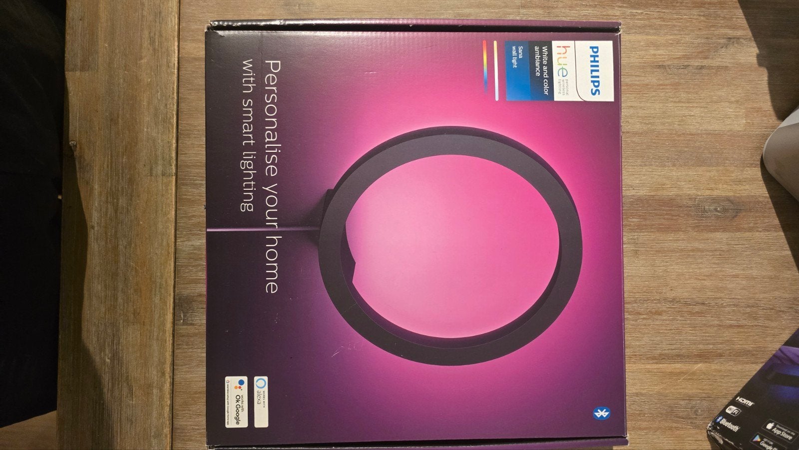 HUE Sana wandlamp, Ophalen, Dimbaar, Philips, Zwart