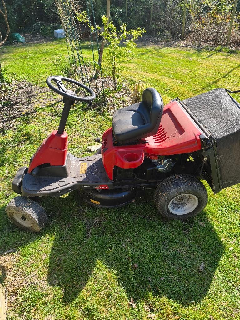 Zitmaaier mtd 60rd nieuwe motor dient afgesteld te worden, Tuin en Terras, Ophalen, Gebruikt, Versnellingen, Mtd