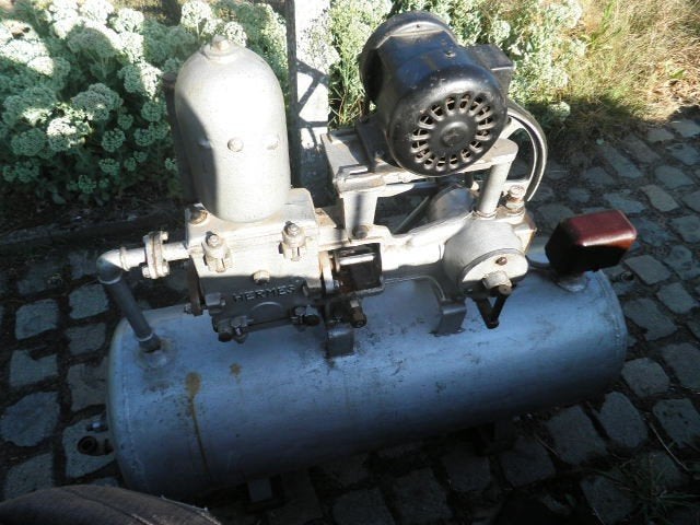 Waterpomp Hermes  met  drukvat Alles goed lezen., Tuin en Terras, Waterpompen, Ophalen, Gebruikt, Elektrisch, Overige typen