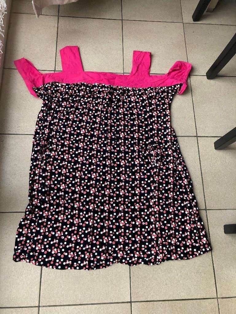 leuke zwarte jurk met bollen - maat 50, Kleding | Dames, Ophalen of Verzenden, Zo goed als nieuw, Jurk