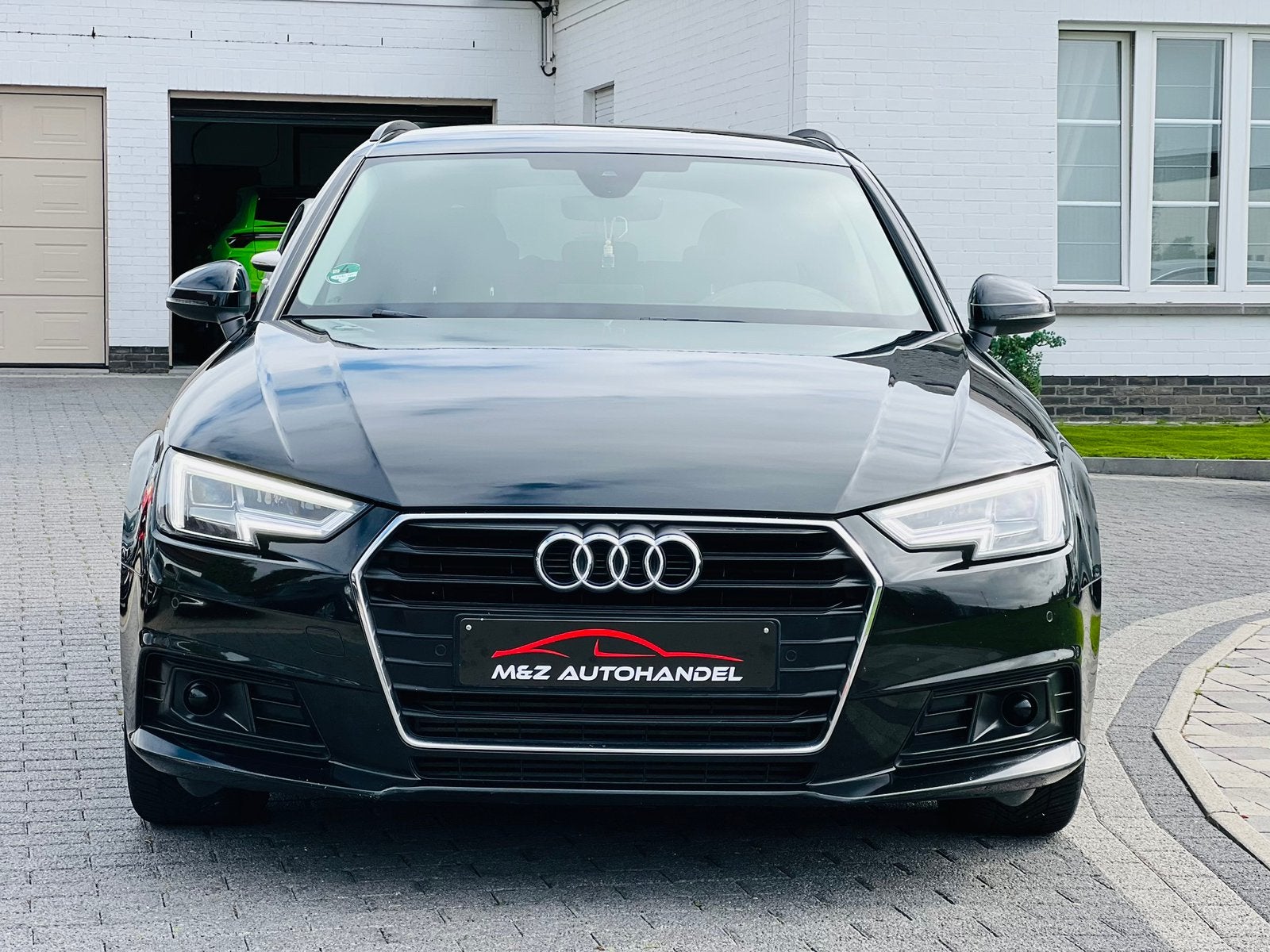 Audi A4 Avant 2.0i G-Tron * AUTOMAAT * MATRIX LIGHT, Auto's, Automaat, Euro 6, A4, Zwart