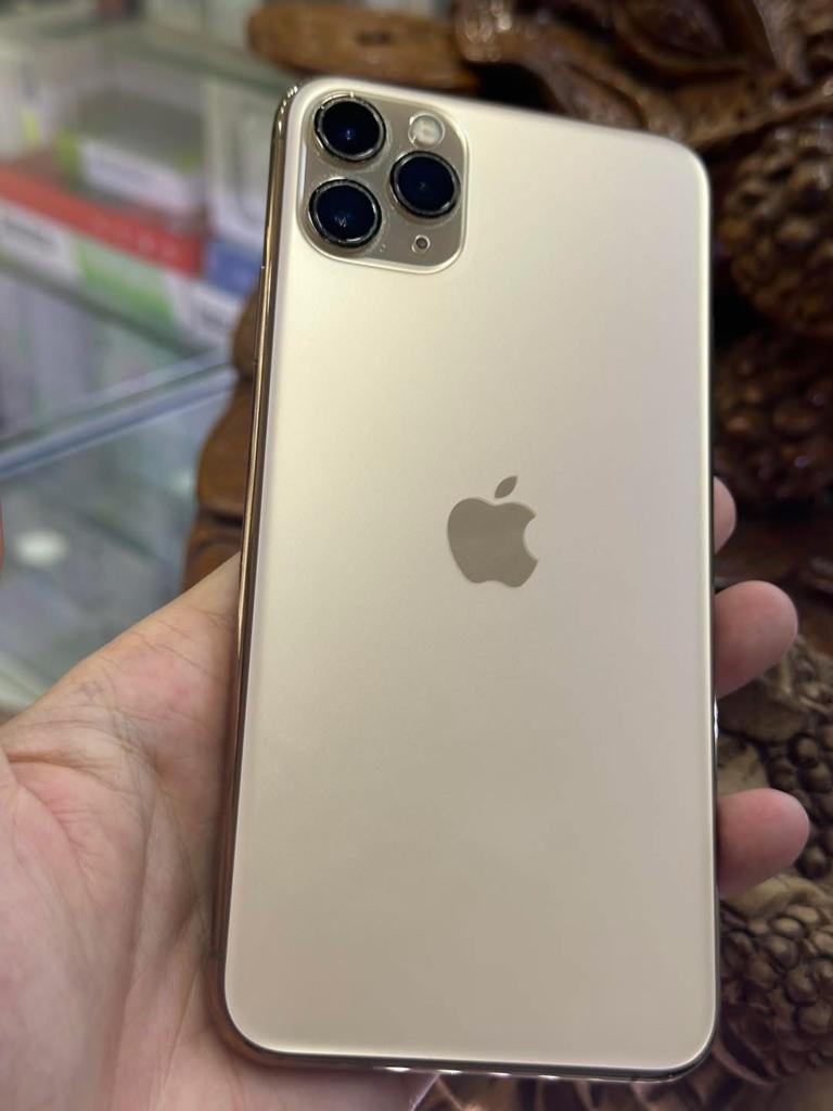 iPhone 11 pro max in nieuwstaat   ONLINE = BESCHIKBAAR !!, Telecommunicatie, Mobiele telefoons | Apple iPhone, Ophalen, Zo goed als nieuw