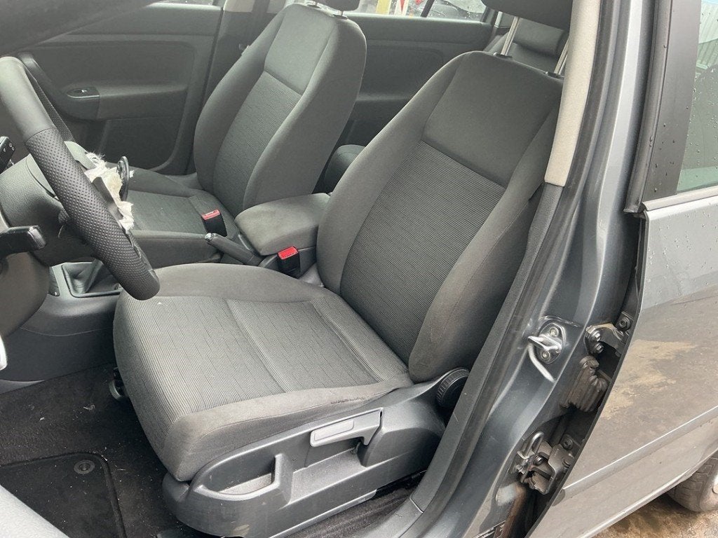 INTERIEUR COMPLET Volkswagen Golf Plus (5M1 / 1KP), Volkswagen, Volkswagen AG, Utilisé, Kundenbetreuung@volkswagen.de