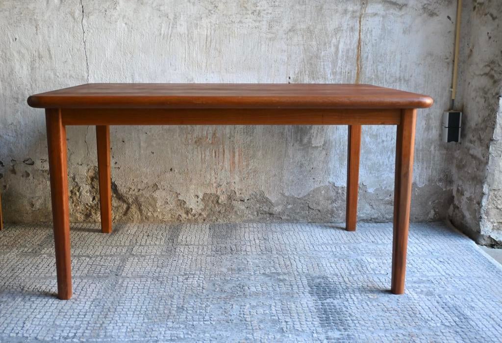 Eettafel Deens Design vintage Korup Stolefabrik Massief Teak, Ophalen, Zo goed als nieuw